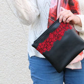 Pochette alter-cuir de raisin